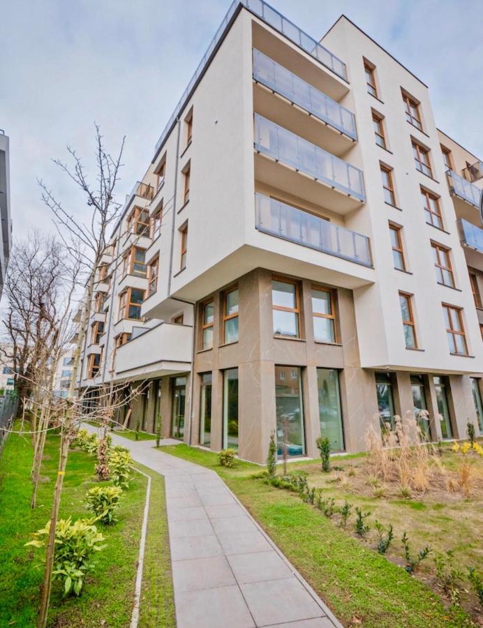 Sky Apartments Poznan Bagian luar foto